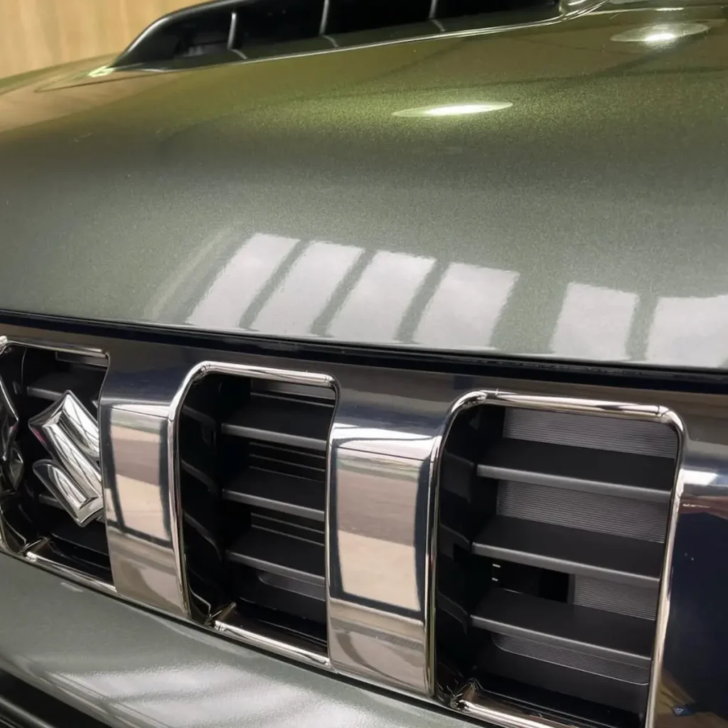 【施工事例】未塗装樹脂パーツのコーティング｜白化したパーツを黒艶に復元