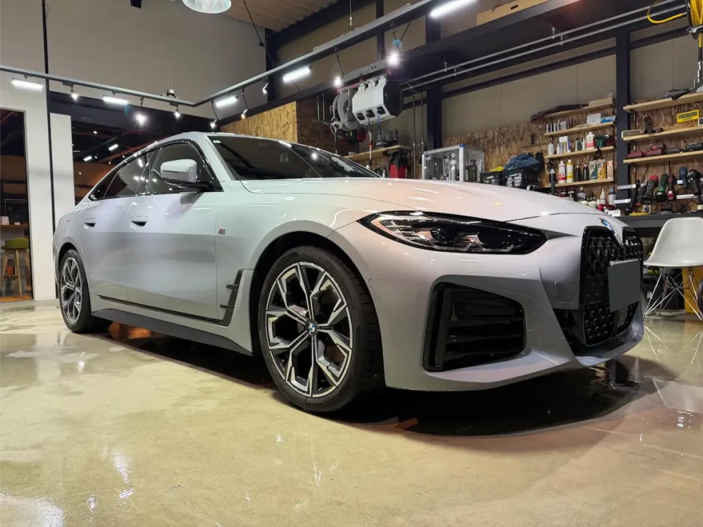 【施工事例】BMW 420i|2工程研磨で小傷を消し超撥水と艶を復元