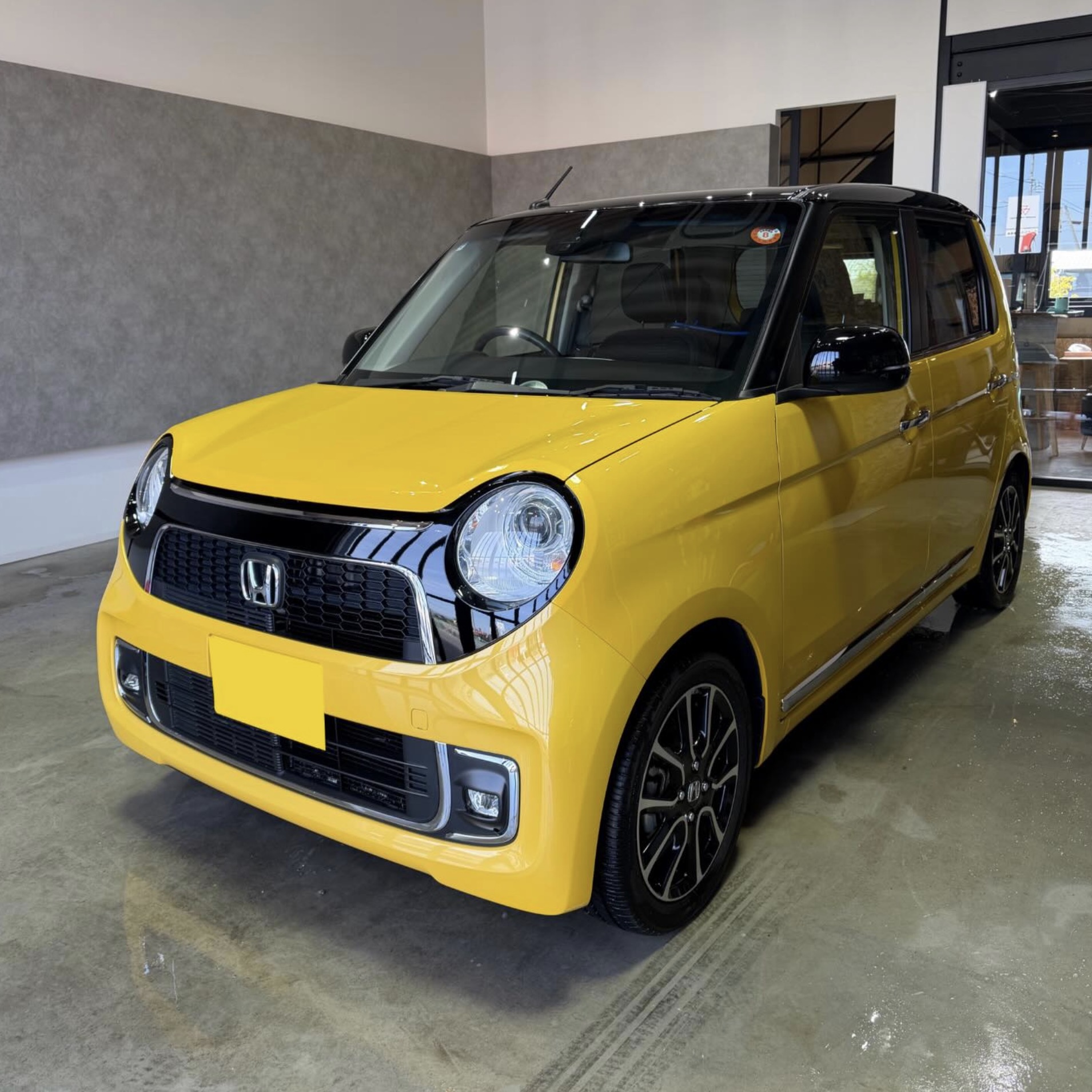 【施工事例】ホンダ N-ONE｜10年経過も美しい艶を保つ秘訣